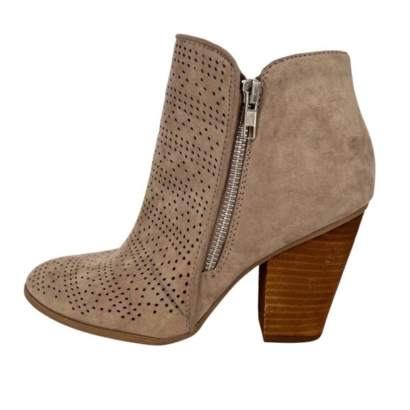 Carlos By Carlos Santana Hacey Doe Brown Heeled Ankle Boots Size 7M NWT - Picture 1 of 11